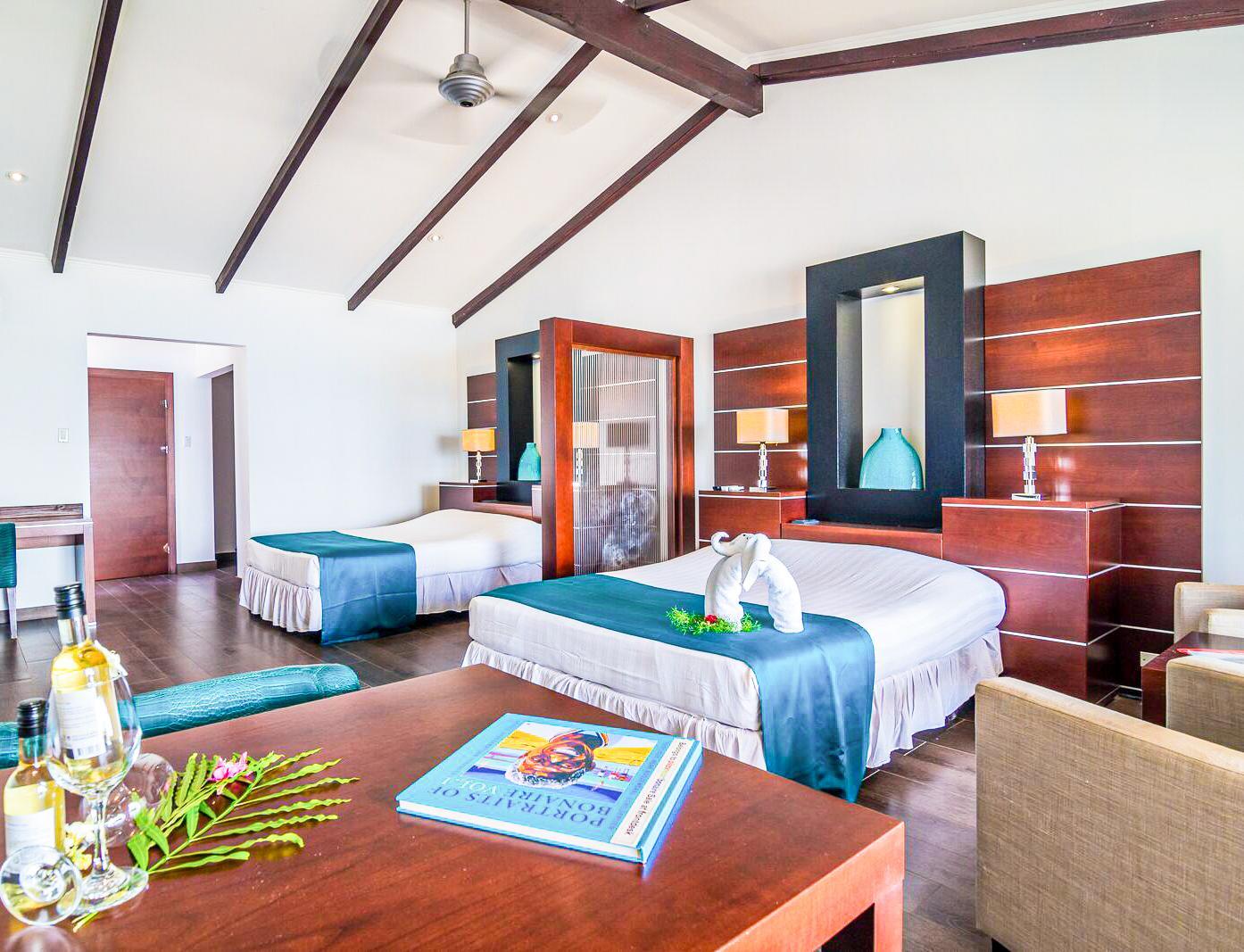 קרלנדיק Van Der Valk Plaza Beach & Dive Resort Bonaire מראה חיצוני תמונה